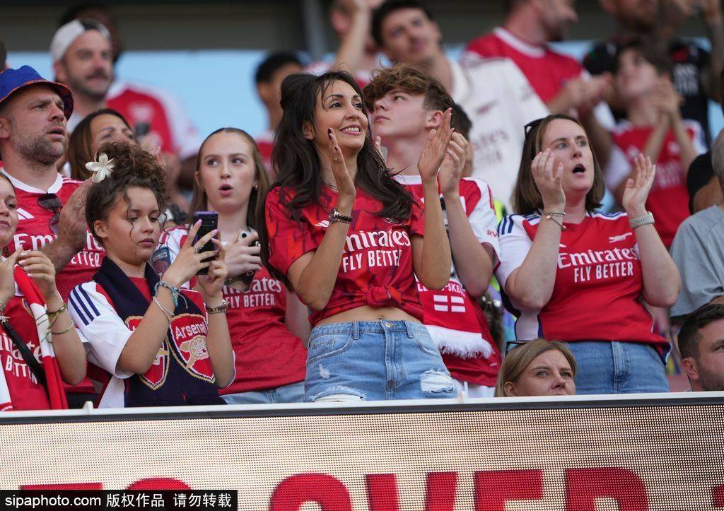 阿森纳新援齐发力，温特伯恩分析枪手争冠前景